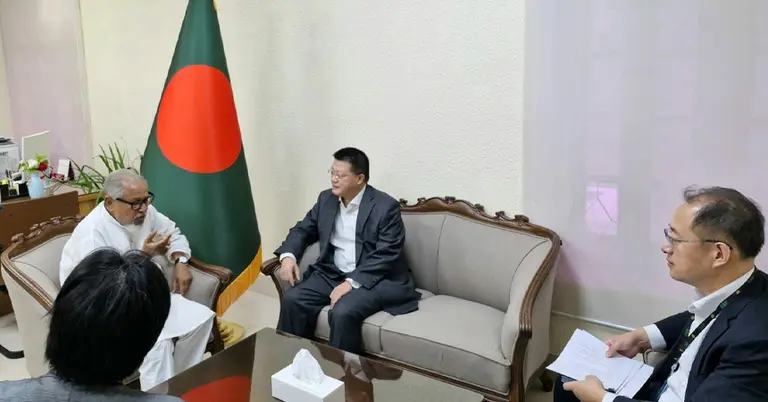 প্রধানমন্ত্রীর কৃষি উপদেষ্টার সঙ্গে চীনা রাষ্ট্রদূতের সাক্ষাৎ